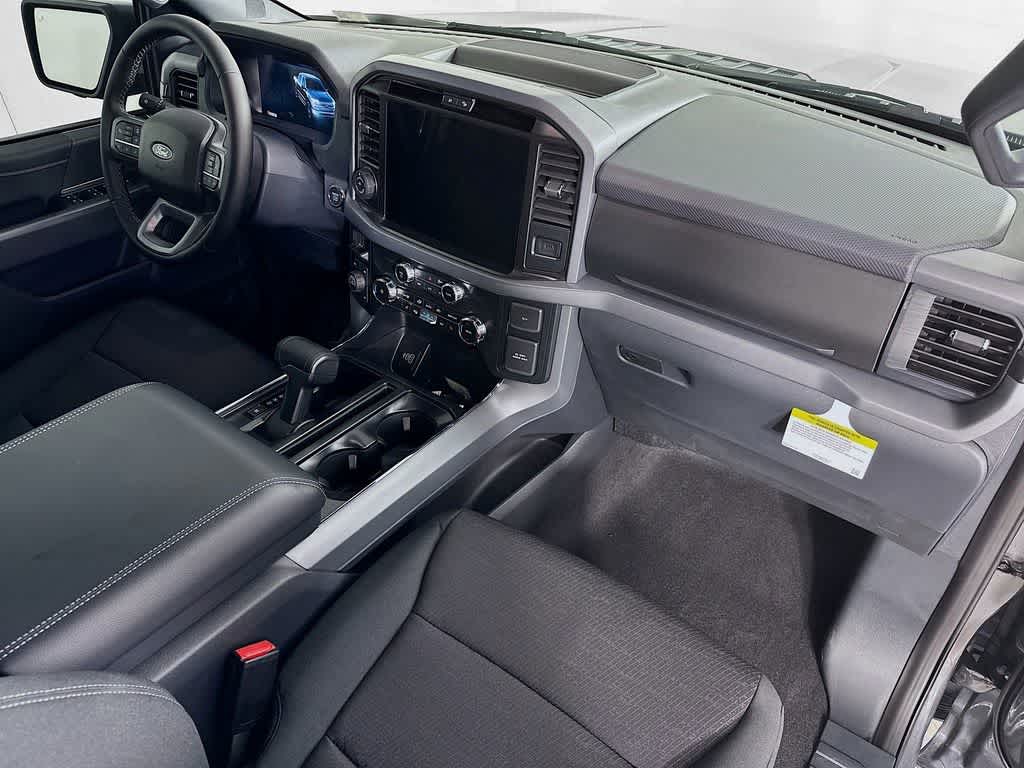 Thumbnail: 2025 Ford F-150 - 33