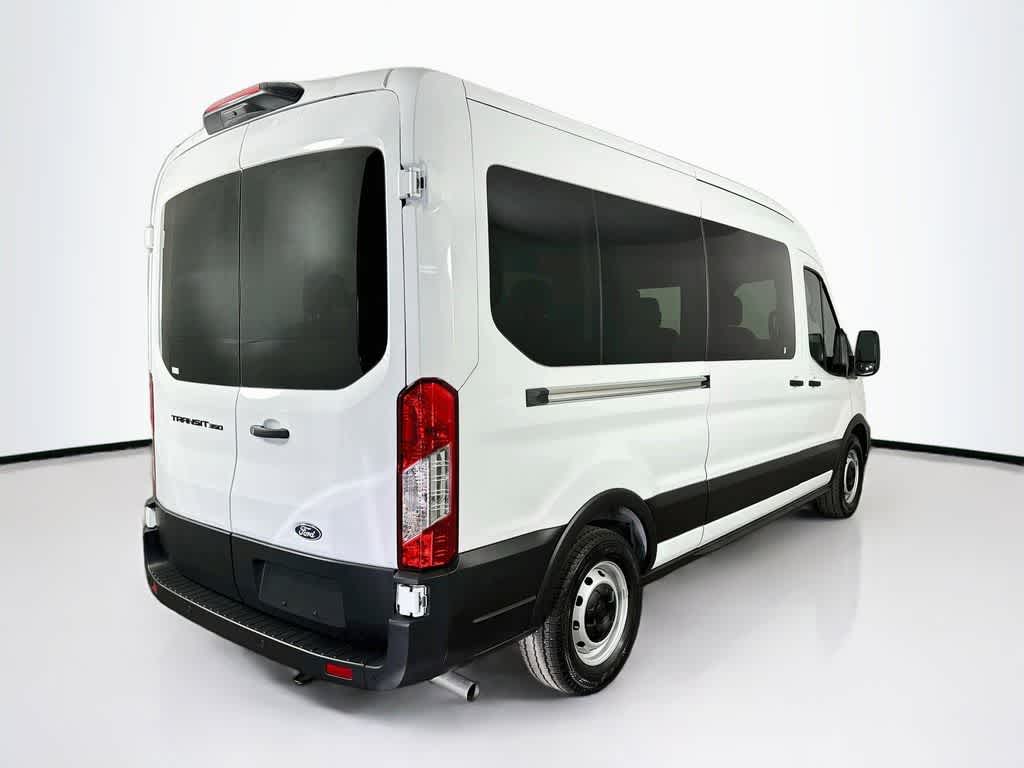 Thumbnail: 2026 Ford Econoline - 22
