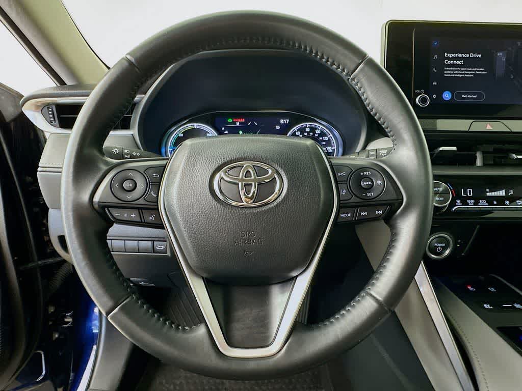 Thumbnail: 2023 Toyota Venza - 16