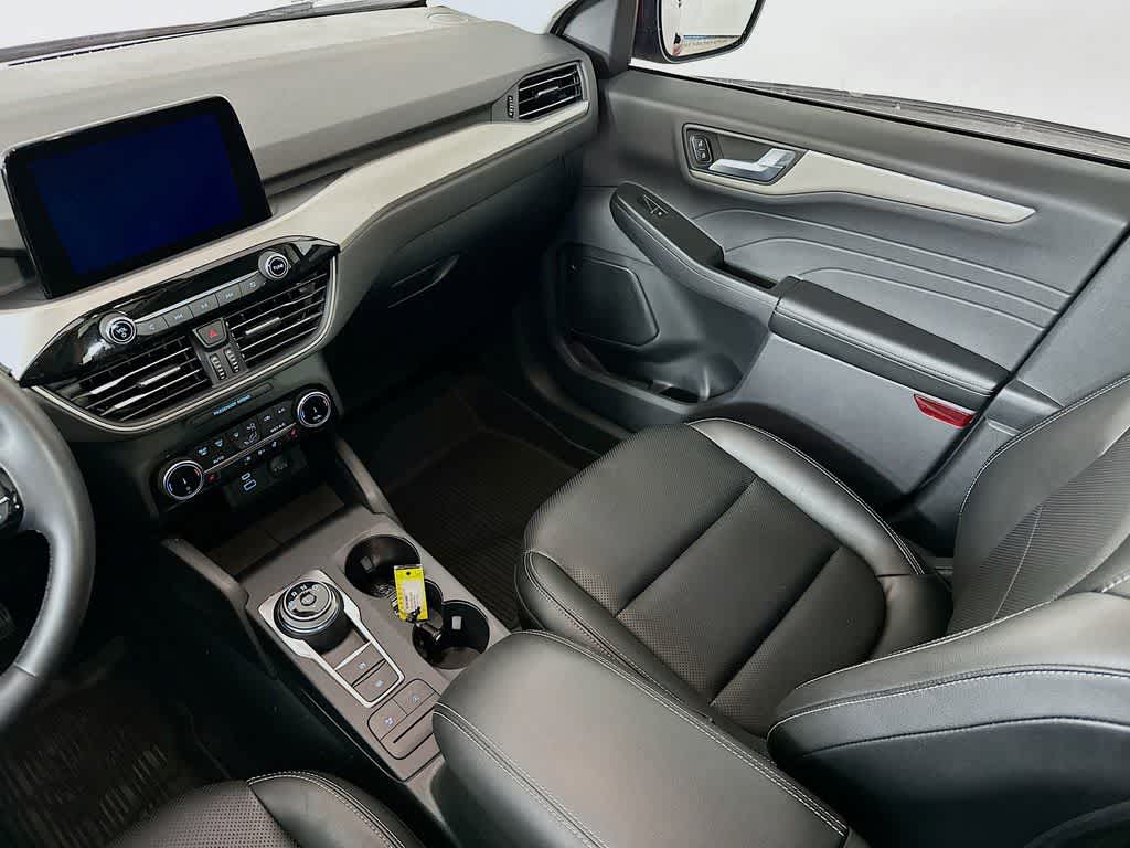 Thumbnail: 2022 Ford Escape - 11