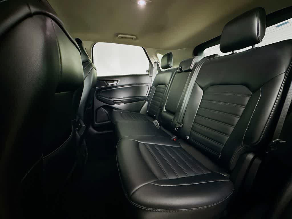 Thumbnail: 2022 Ford Edge - 13