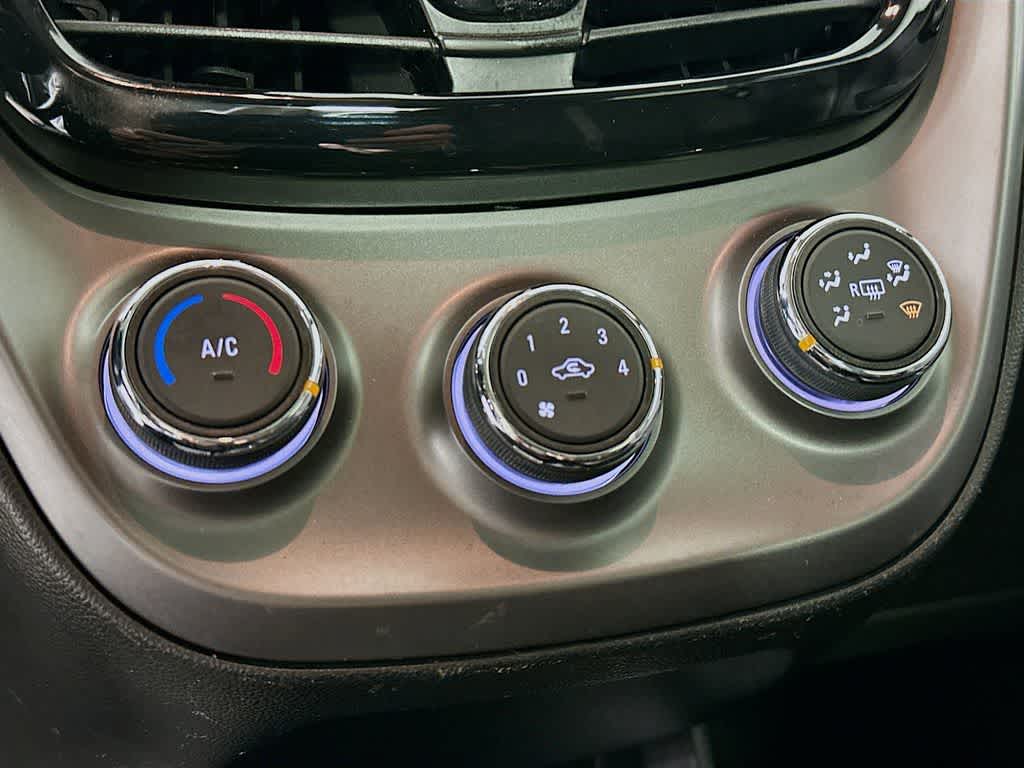 Thumbnail: 2019 Chevrolet Spark - 17