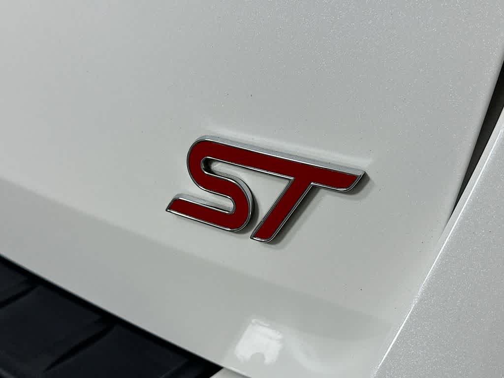Thumbnail: 2022 Ford Explorer - 7