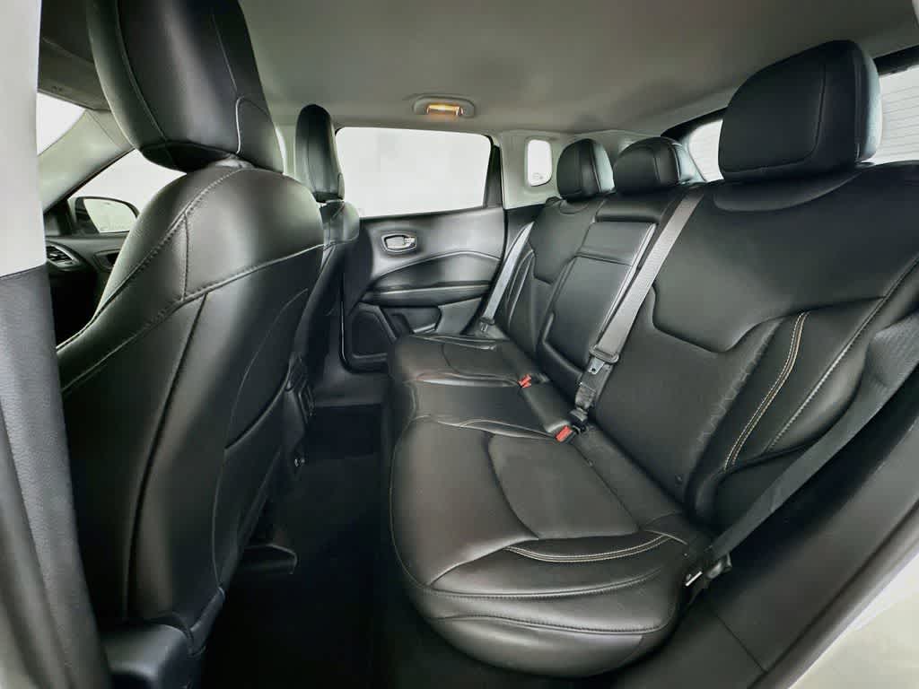 Thumbnail: 2018 Jeep Compass - 13