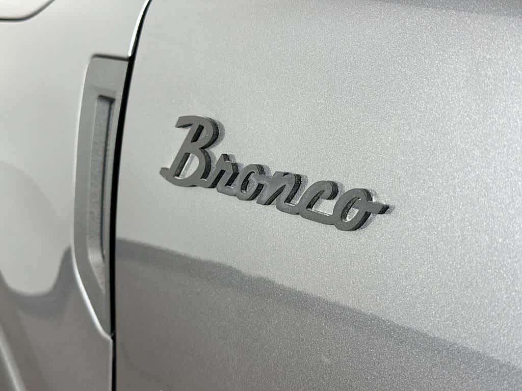 Thumbnail: 2022 Ford Bronco Sport - 7