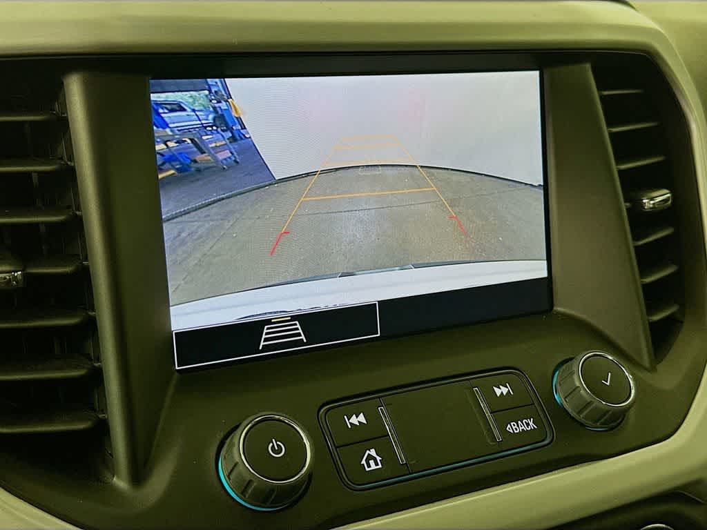 2023 GMC Acadia SLE 27