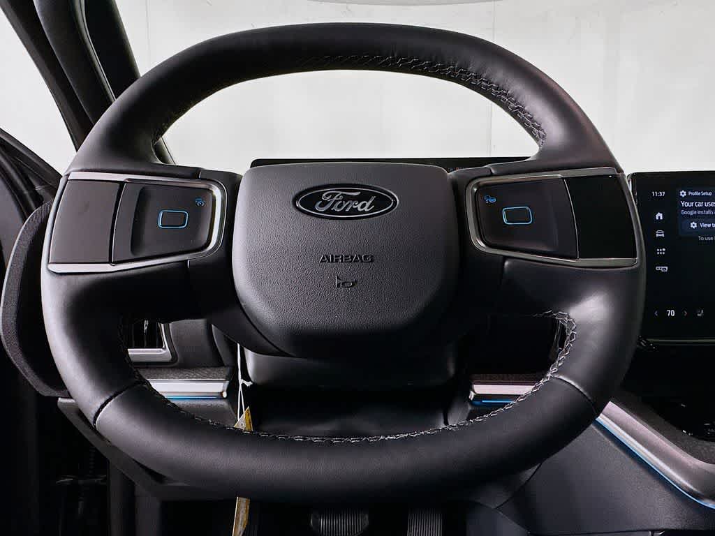 Thumbnail: 2026 Ford Expedition - 17