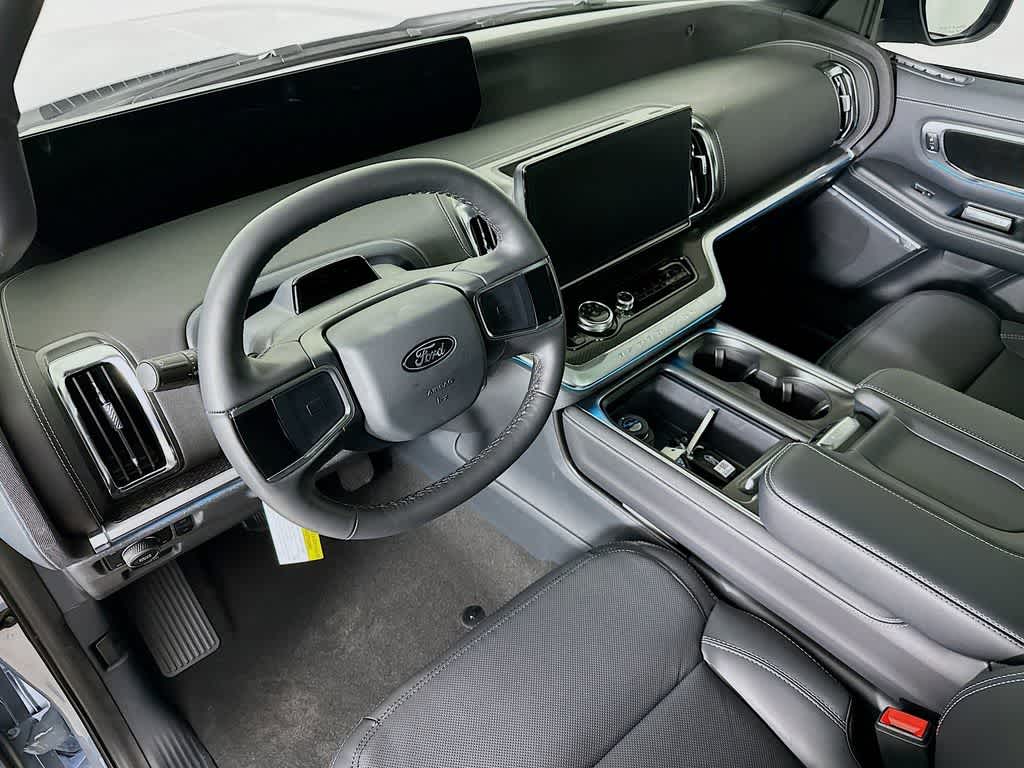 Thumbnail: 2026 Ford Expedition - 2