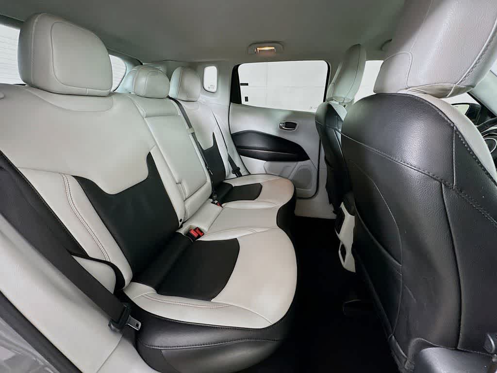 Thumbnail: 2021 Jeep Compass - 31