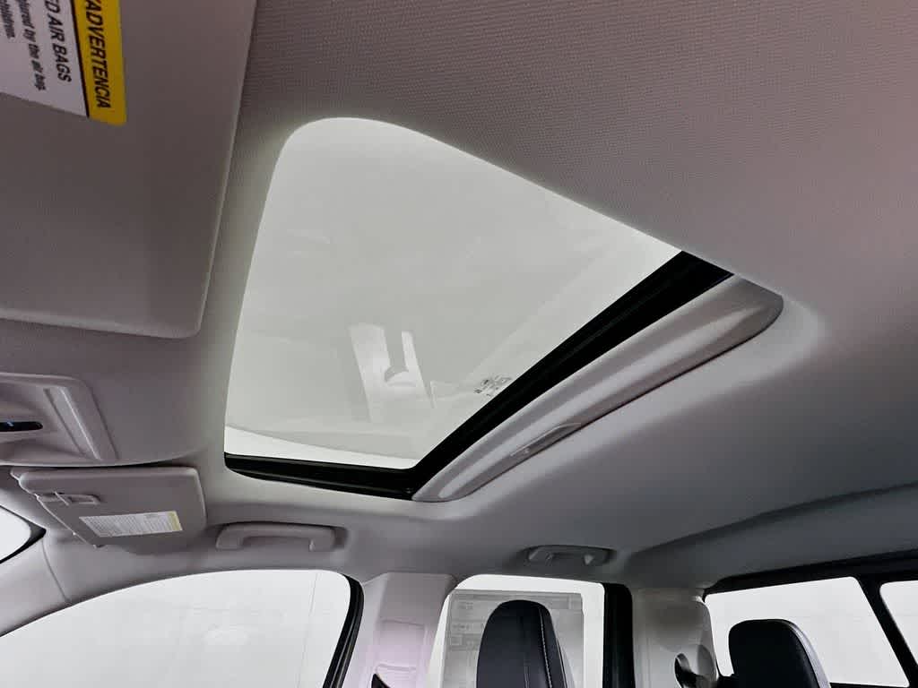 Thumbnail: 2025 Ford Maverick - 32