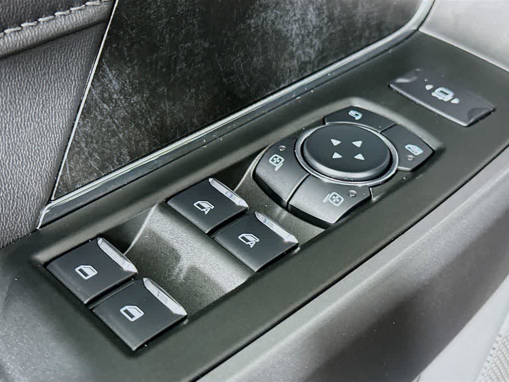 Thumbnail: 2026 Ford F-250 - 30