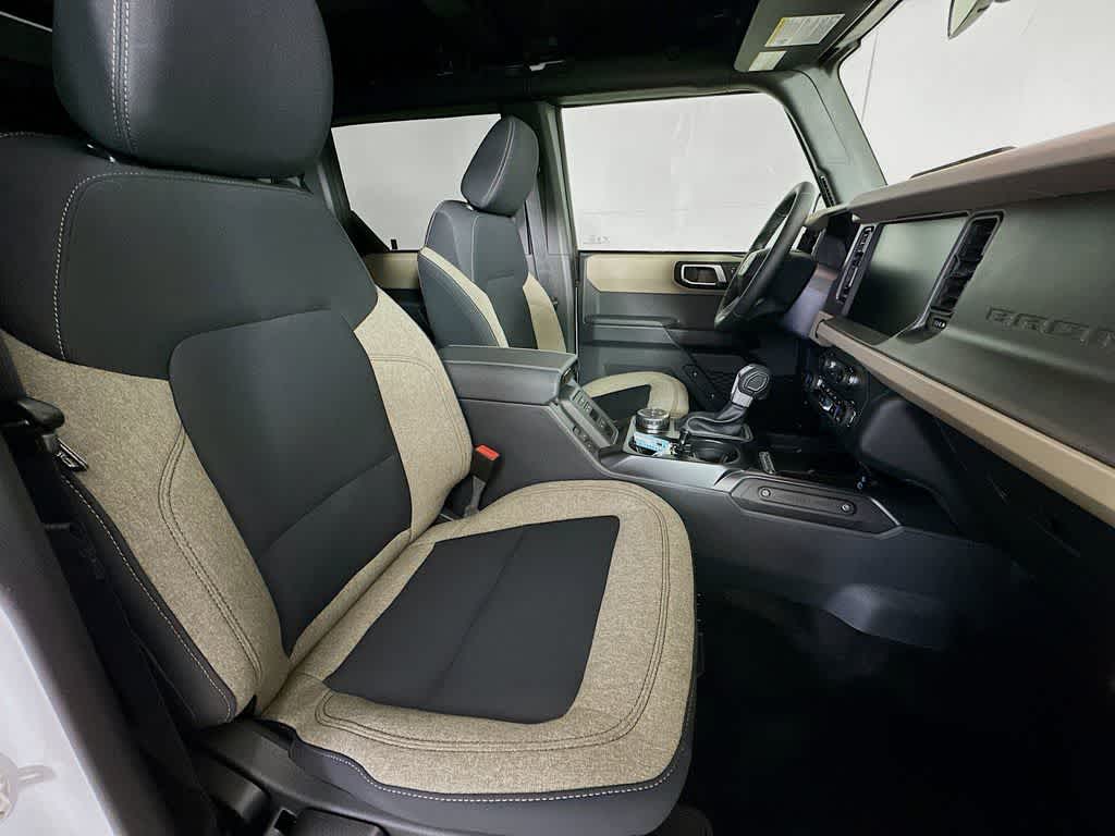 Thumbnail: 2025 Ford Bronco - 14