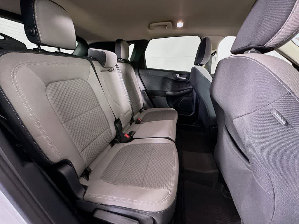 Thumbnail: 2020 Ford Escape - 31