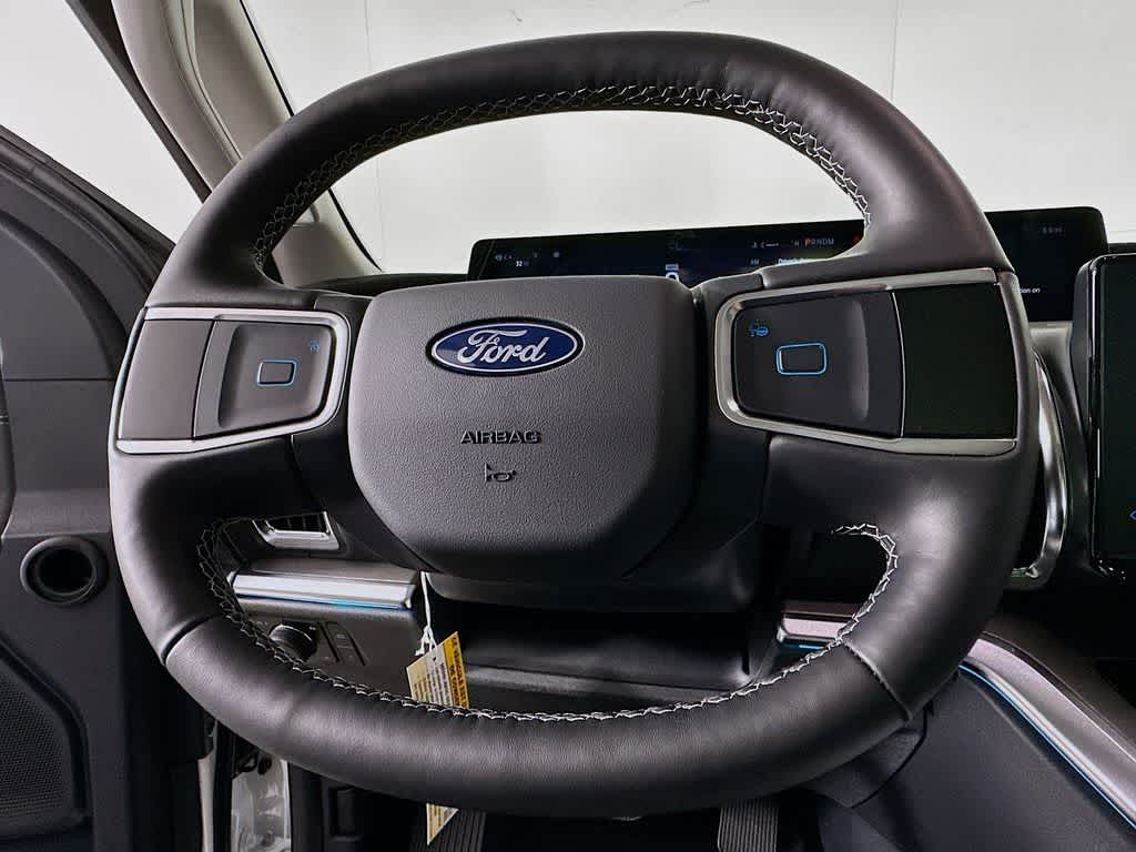 Thumbnail: 2026 Ford Expedition - 16