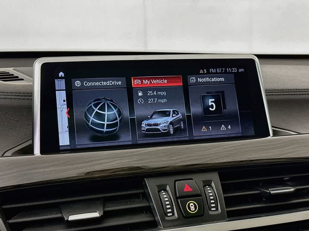 Thumbnail: 2021 BMW X1 - 16