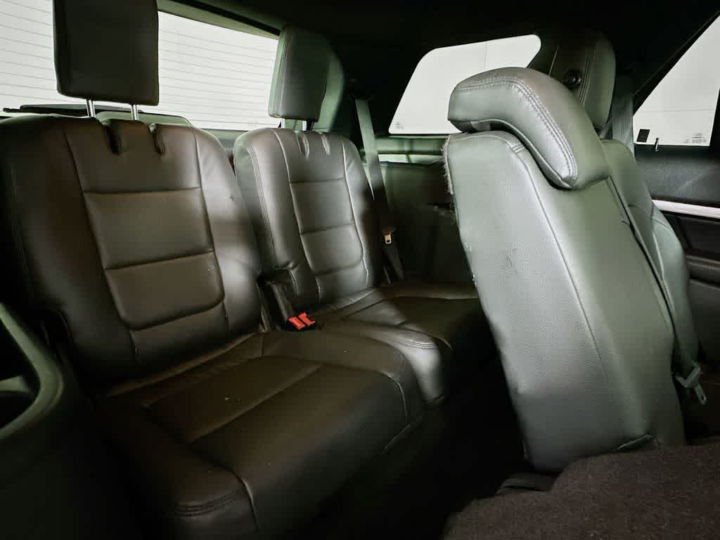 Thumbnail: 2018 Ford Explorer - 31