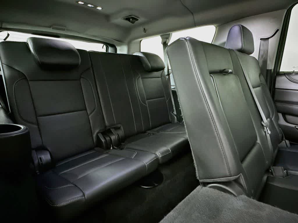 Thumbnail: 2018 Chevrolet Suburban - 32
