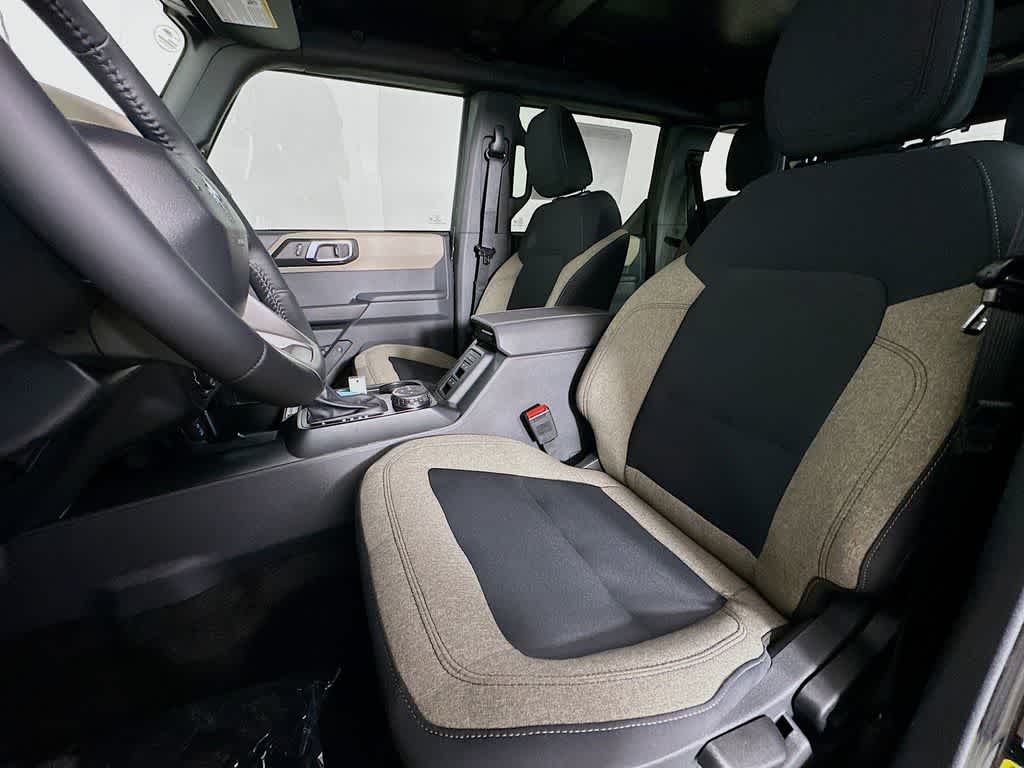 Thumbnail: 2025 Ford Bronco - 12