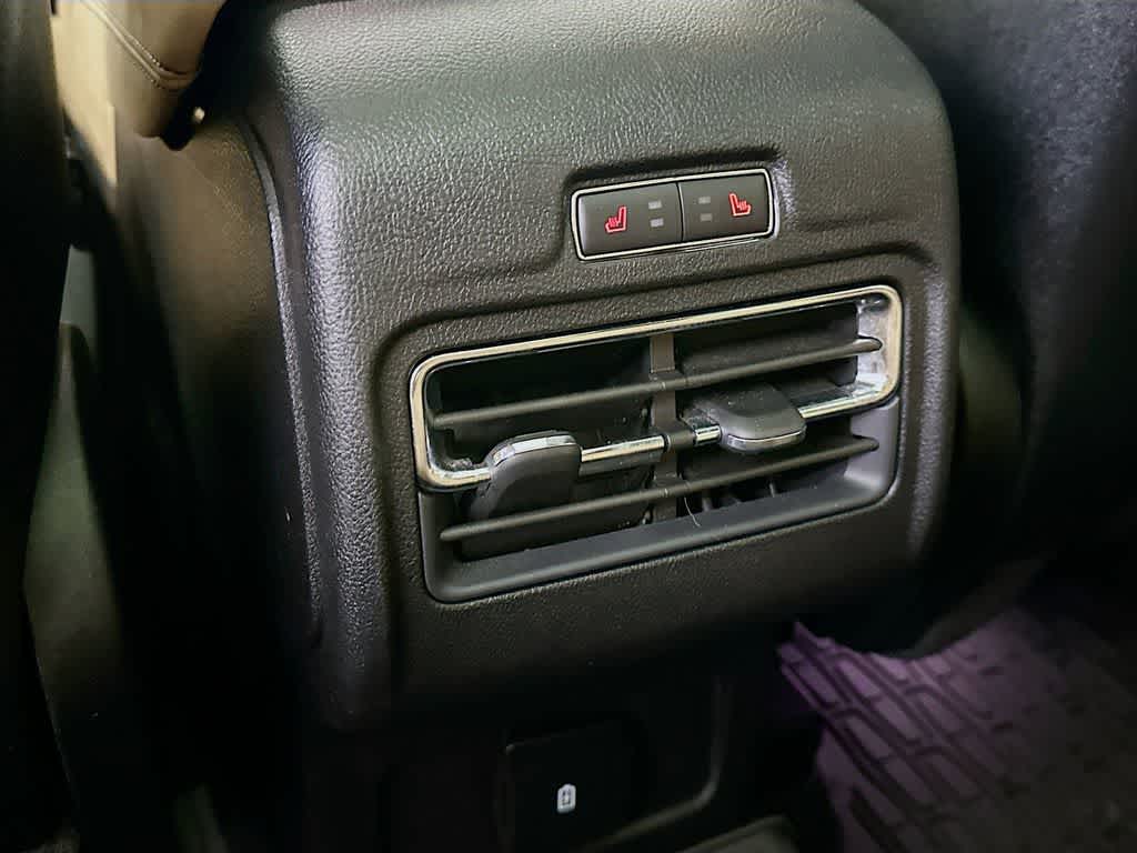 Thumbnail: 2021 Lincoln Corsair - 13