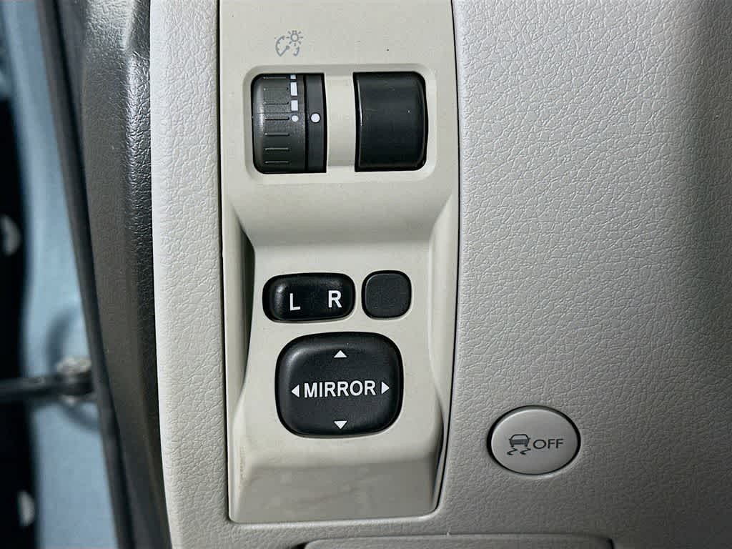 Thumbnail: 2009 Subaru Forester - 26