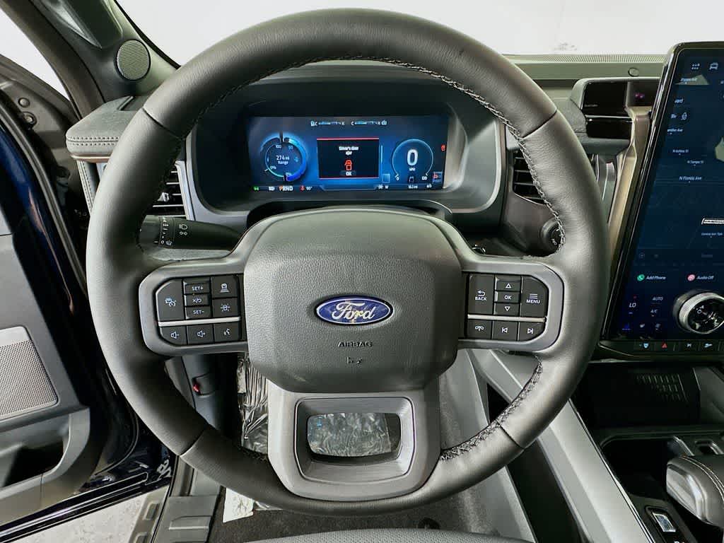 2025 Ford F-150 Lightning Lariat 15