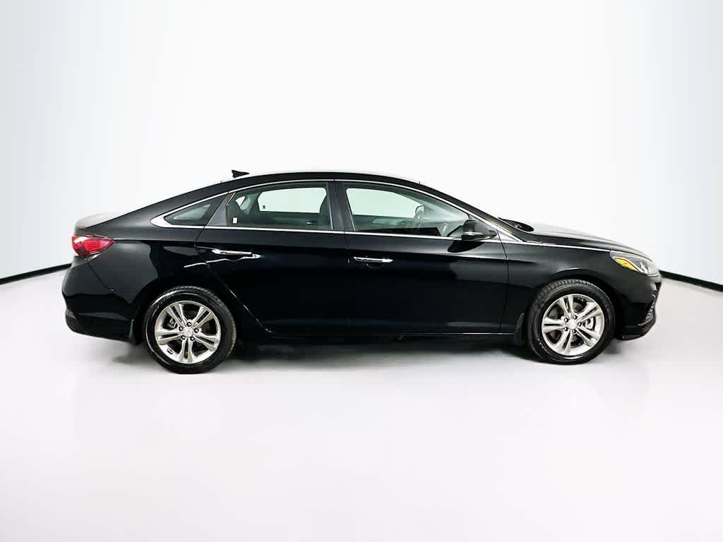 Thumbnail: 2019 Hyundai Sonata - 25