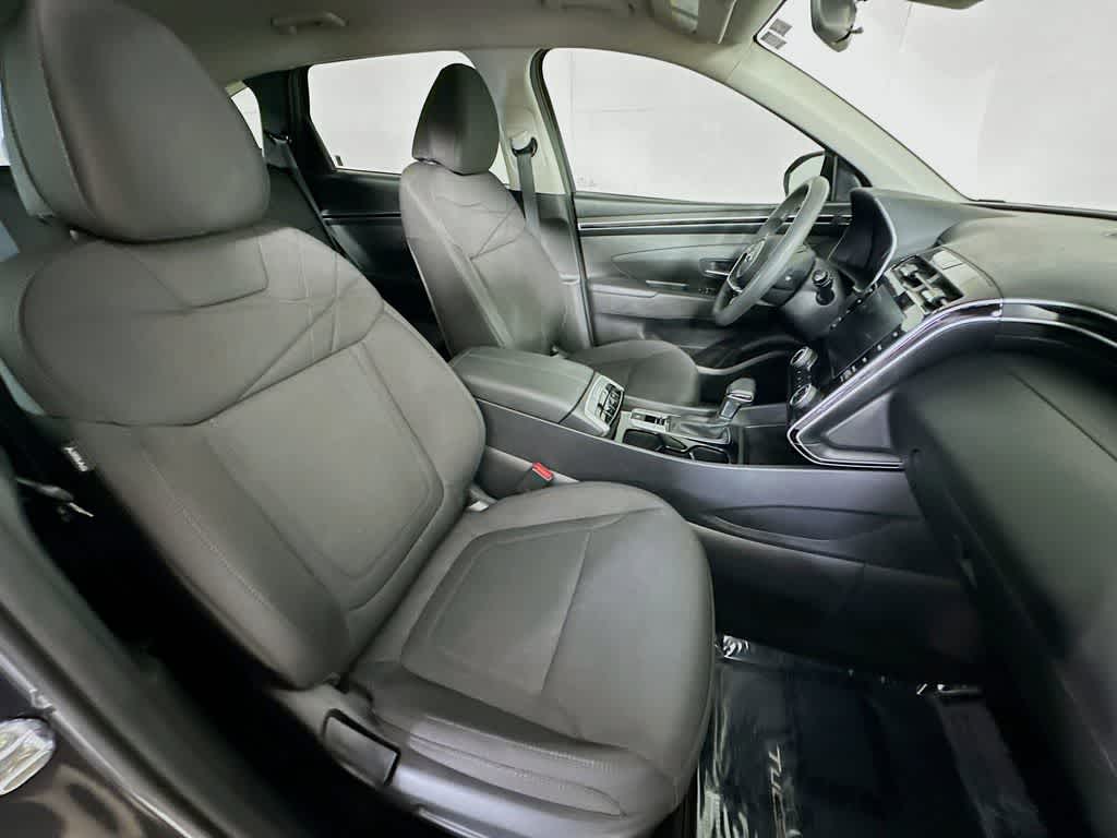 Thumbnail: 2022 Hyundai Tucson - 15