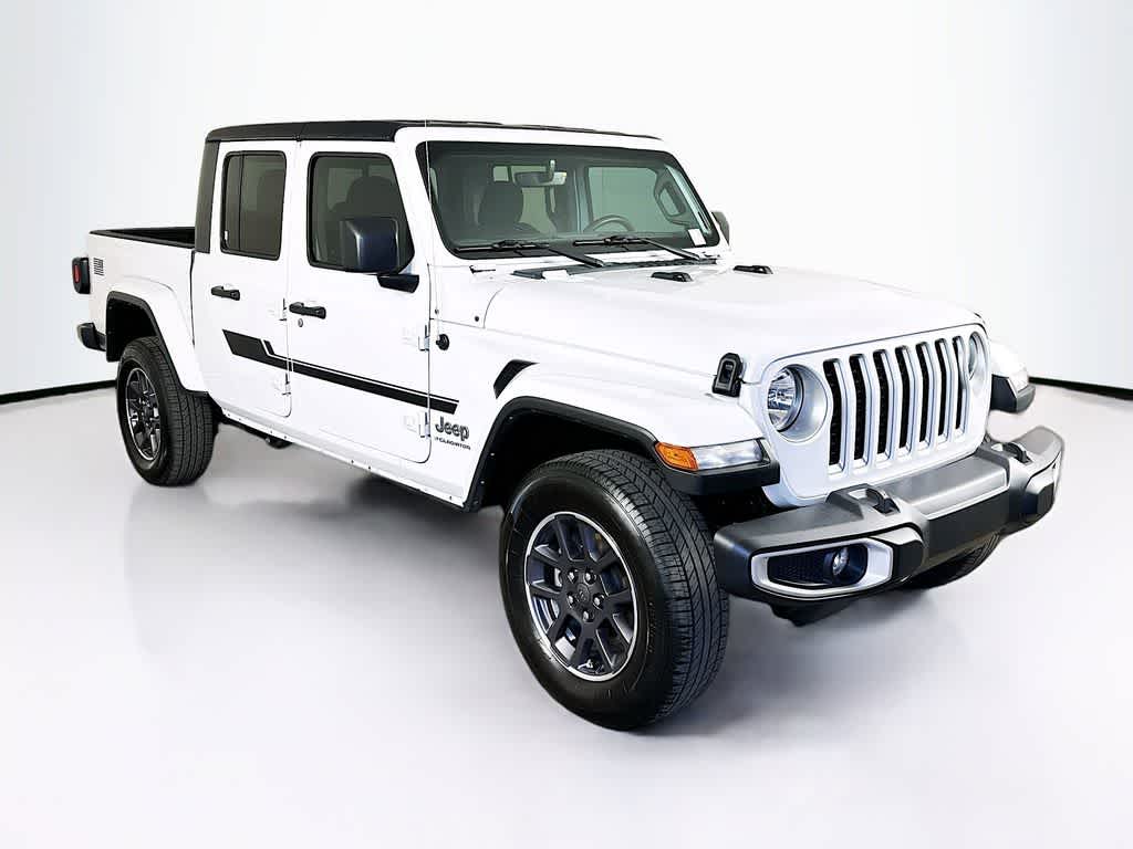 Thumbnail: 2023 Jeep Gladiator - 23