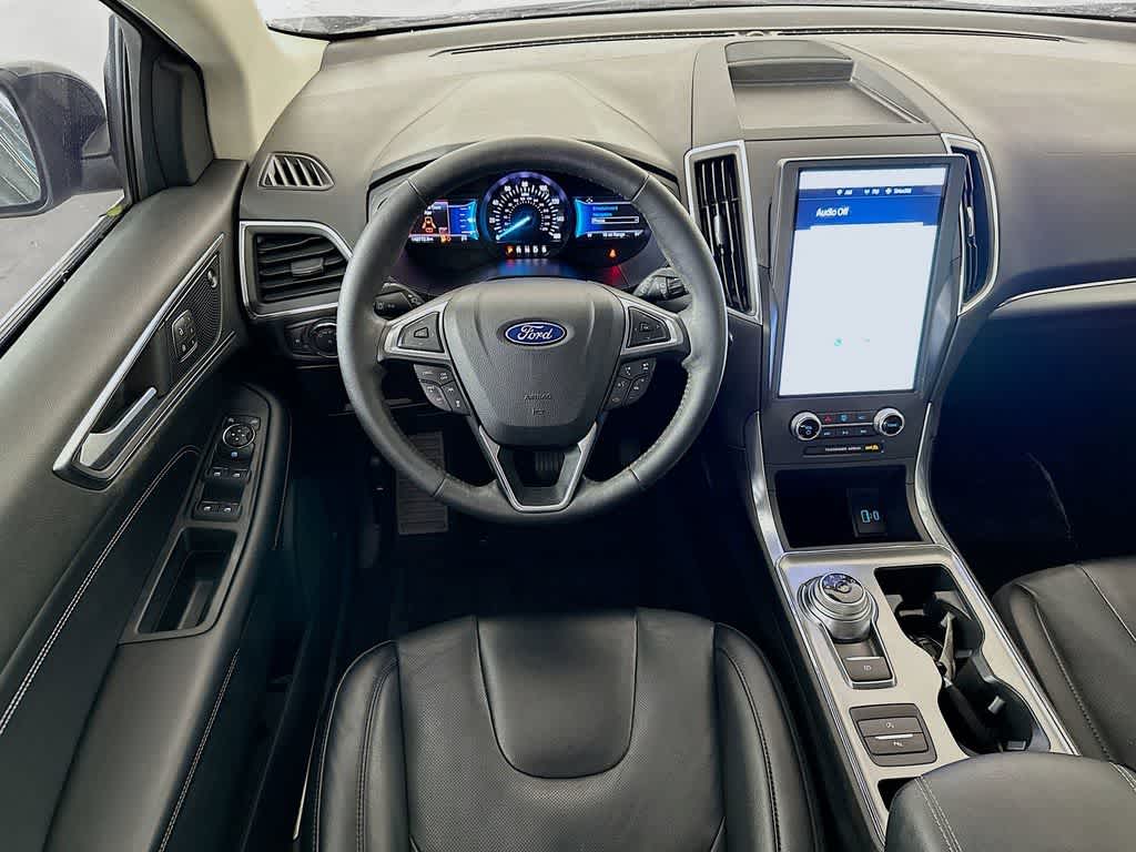 Thumbnail: 2022 Ford Edge - 10