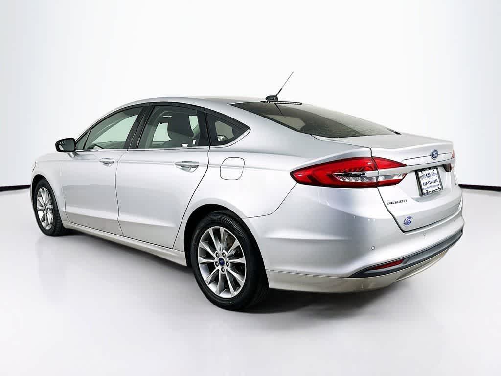 Thumbnail: 2017 Ford Fusion - 4