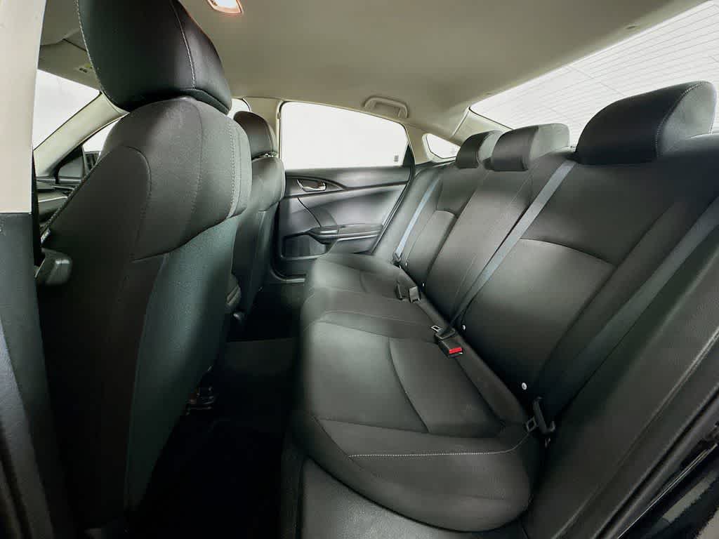 Thumbnail: 2016 Honda Civic - 13