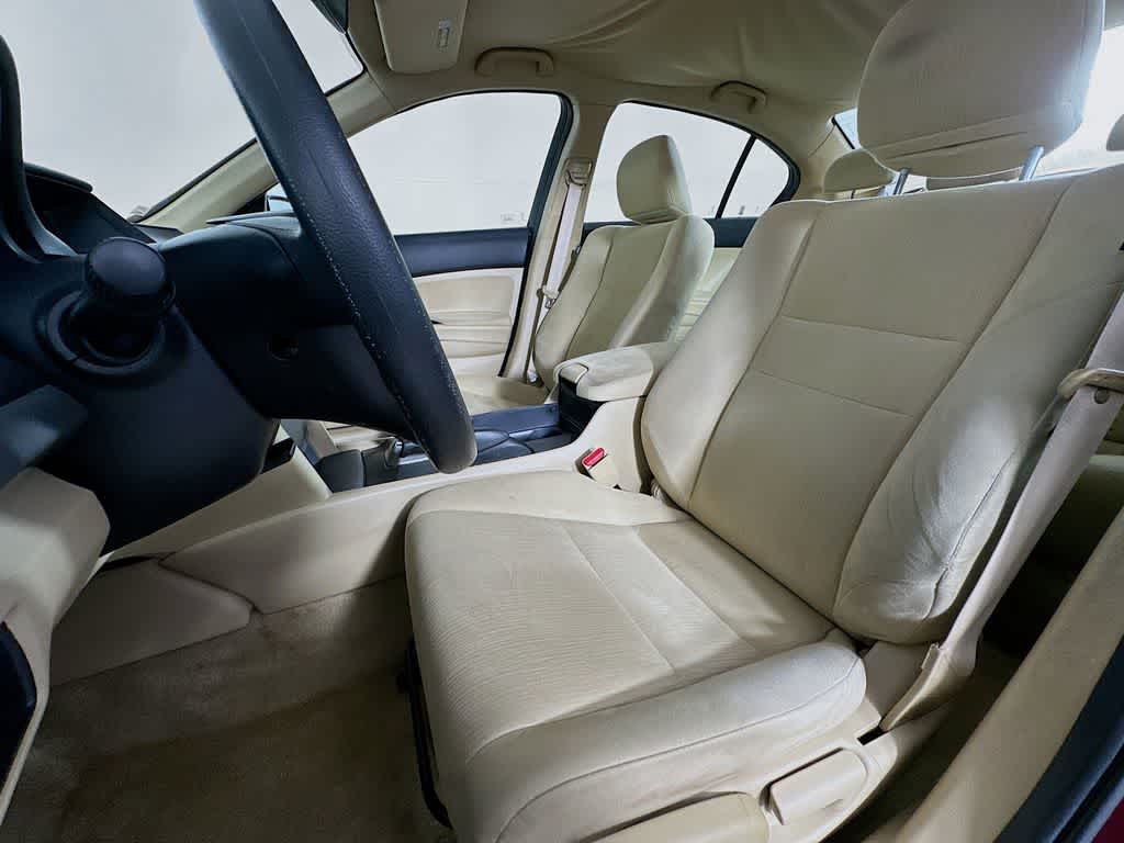 Thumbnail: 2011 Honda Accord - 12