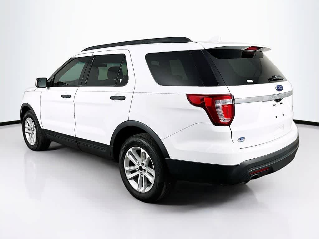 Thumbnail: 2017 Ford Explorer - 4