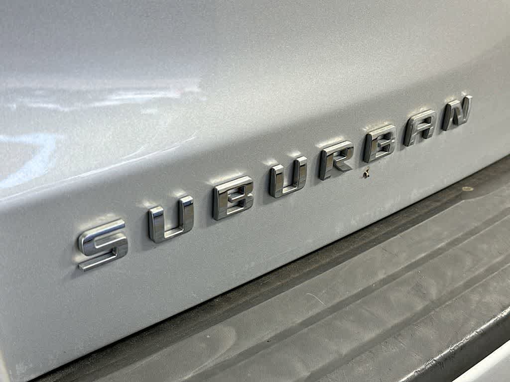 Thumbnail: 2018 Chevrolet Suburban - 7