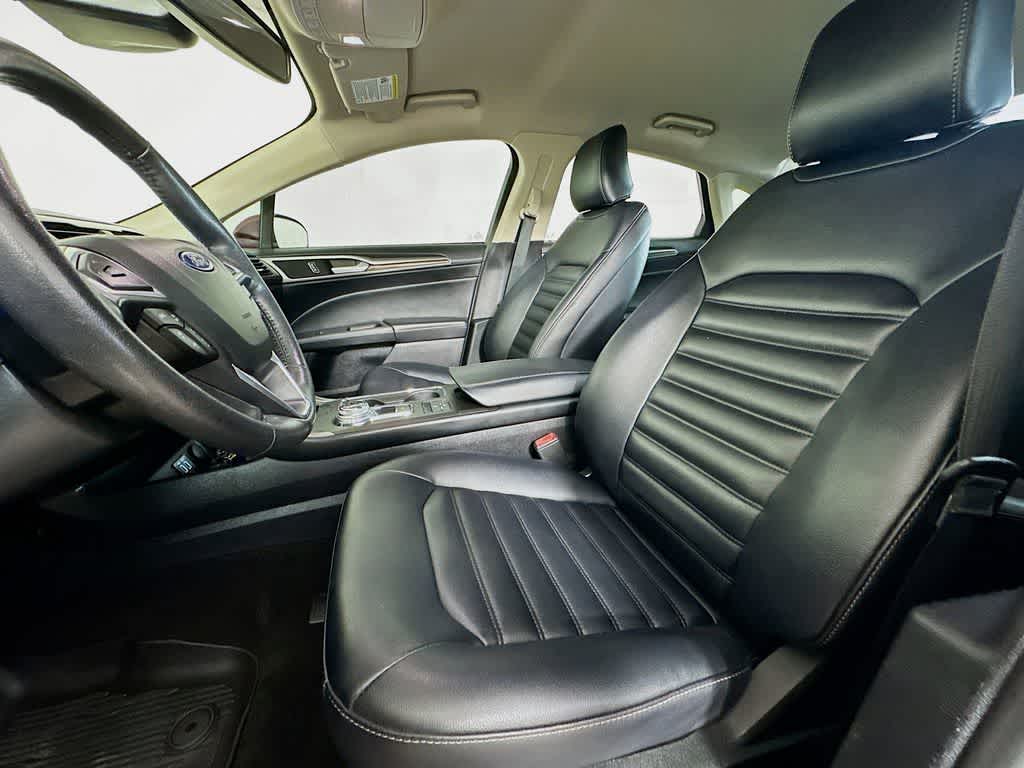 Thumbnail: 2020 Ford Fusion - 12