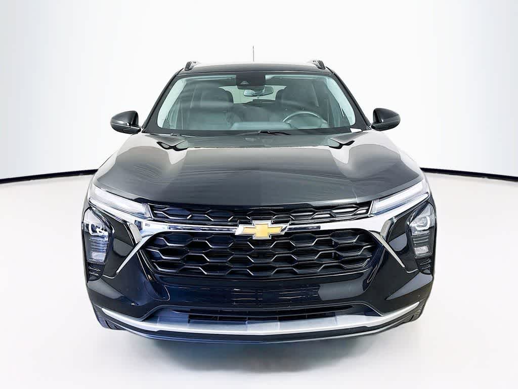 Thumbnail: 2024 Chevrolet Trax - 6