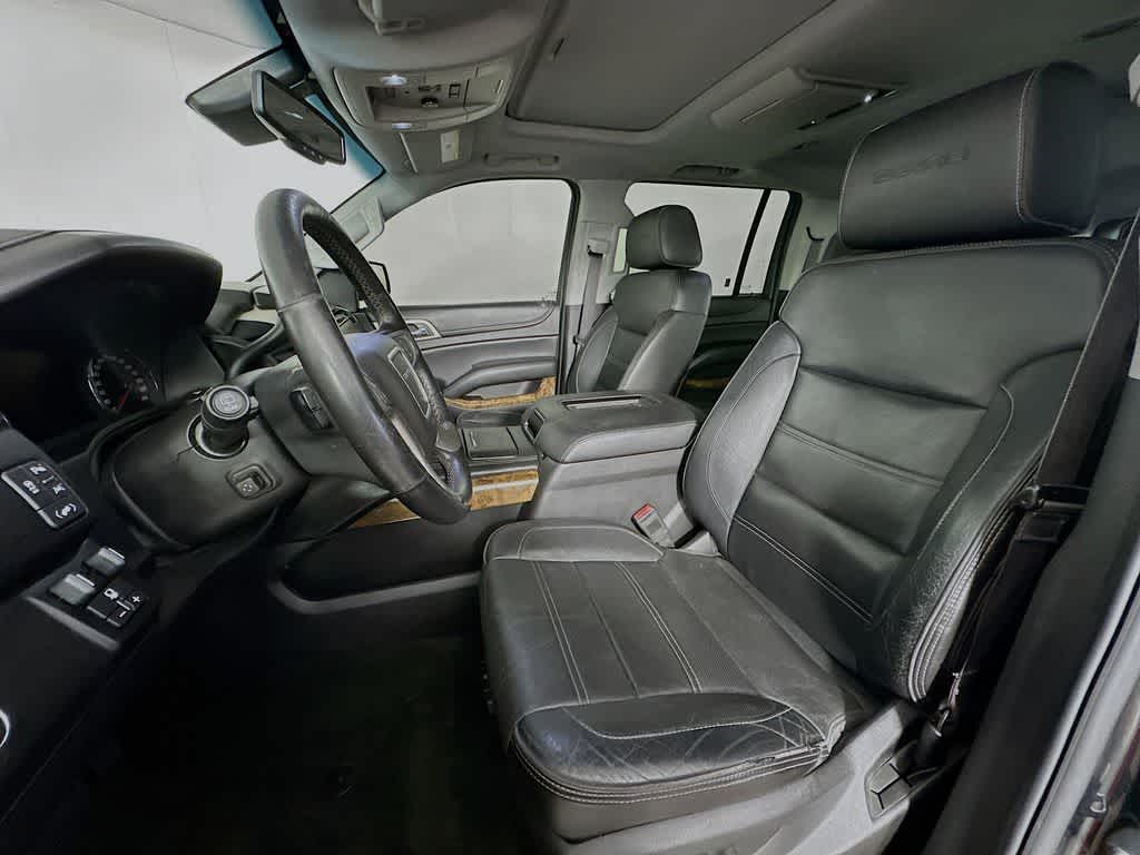 Thumbnail: 2016 GMC Yukon XL - 12
