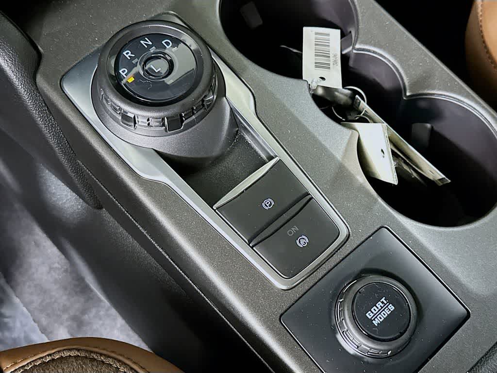 Thumbnail: 2025 Ford Bronco Sport - 18