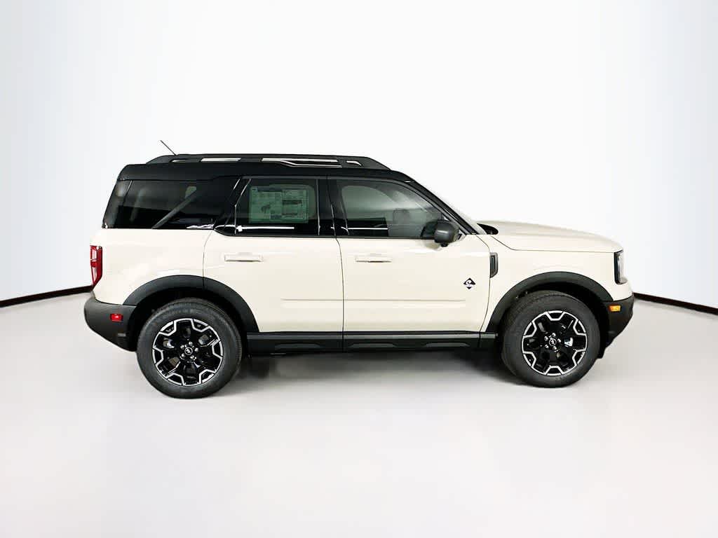Thumbnail: 2025 Ford Bronco Sport - 25