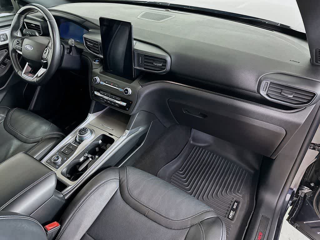 Thumbnail: 2020 Ford Explorer - 36