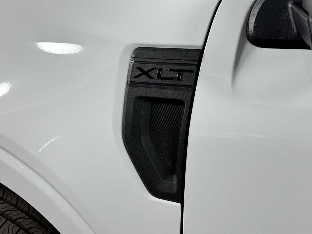 Thumbnail: 2025 Ford Maverick - 7