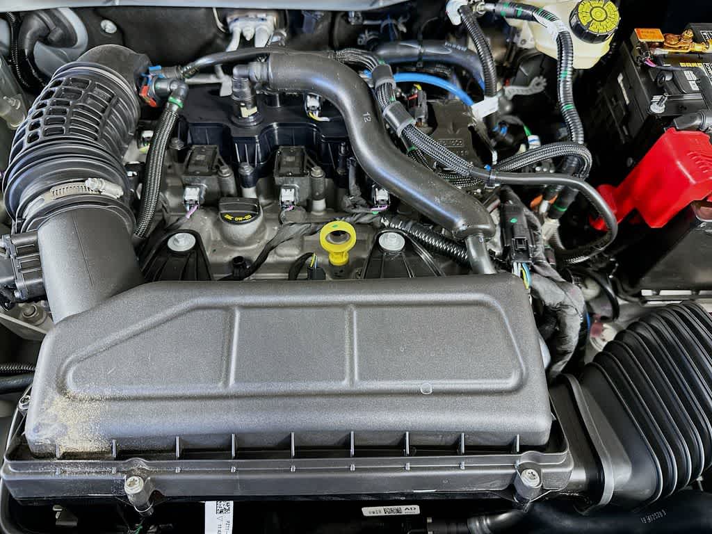 Thumbnail: 2025 Ford Bronco Sport - 9