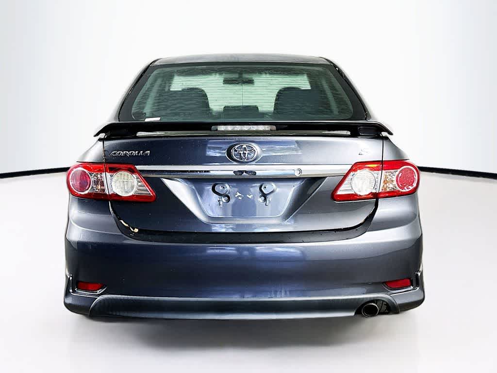 Thumbnail: 2013 Toyota Corolla - 5