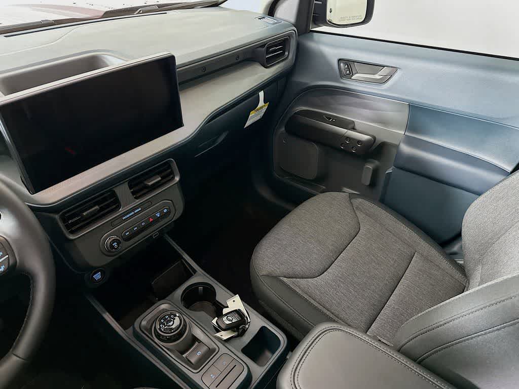 Thumbnail: 2025 Ford Maverick - 11