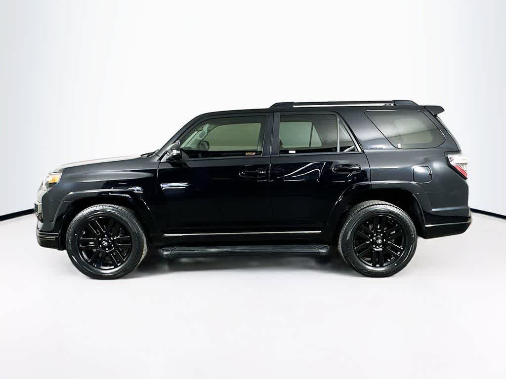 Thumbnail: 2021 Toyota 4Runner - 3