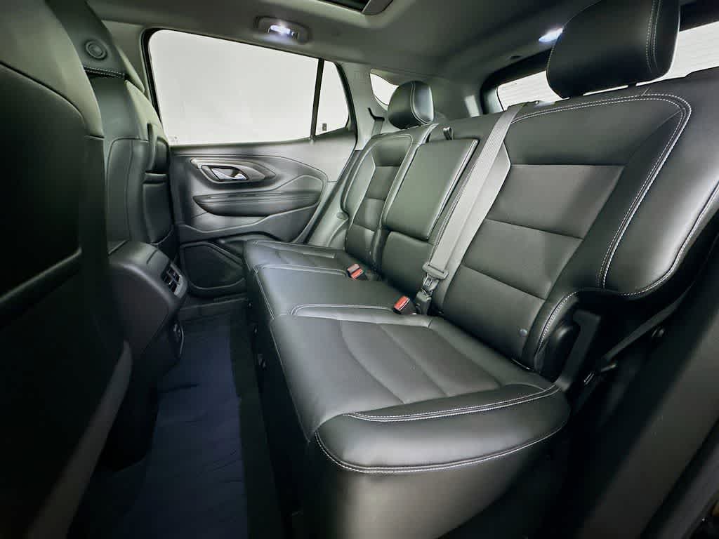 Thumbnail: 2022 GMC Terrain - 14
