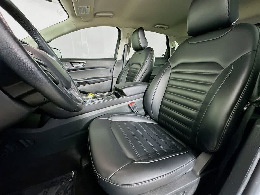 Thumbnail: 2024 Ford Edge - 12