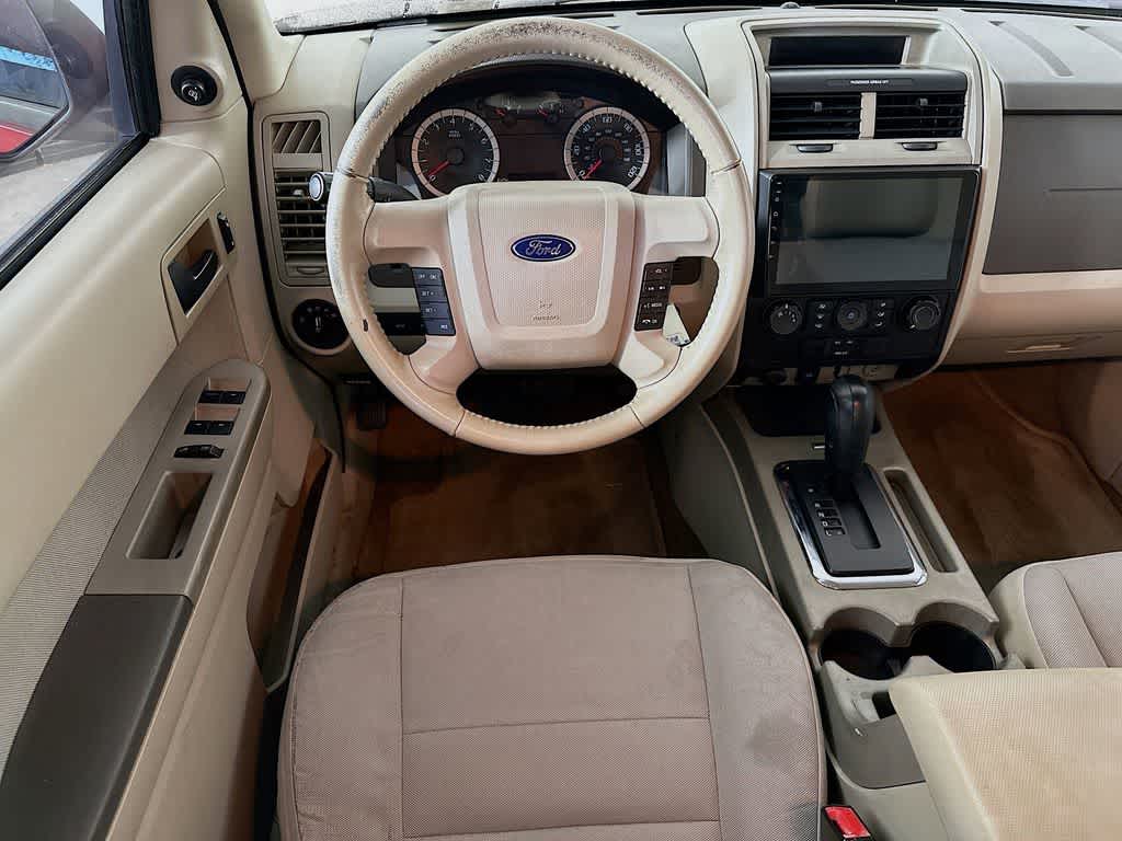 Thumbnail: 2011 Ford Escape - 10