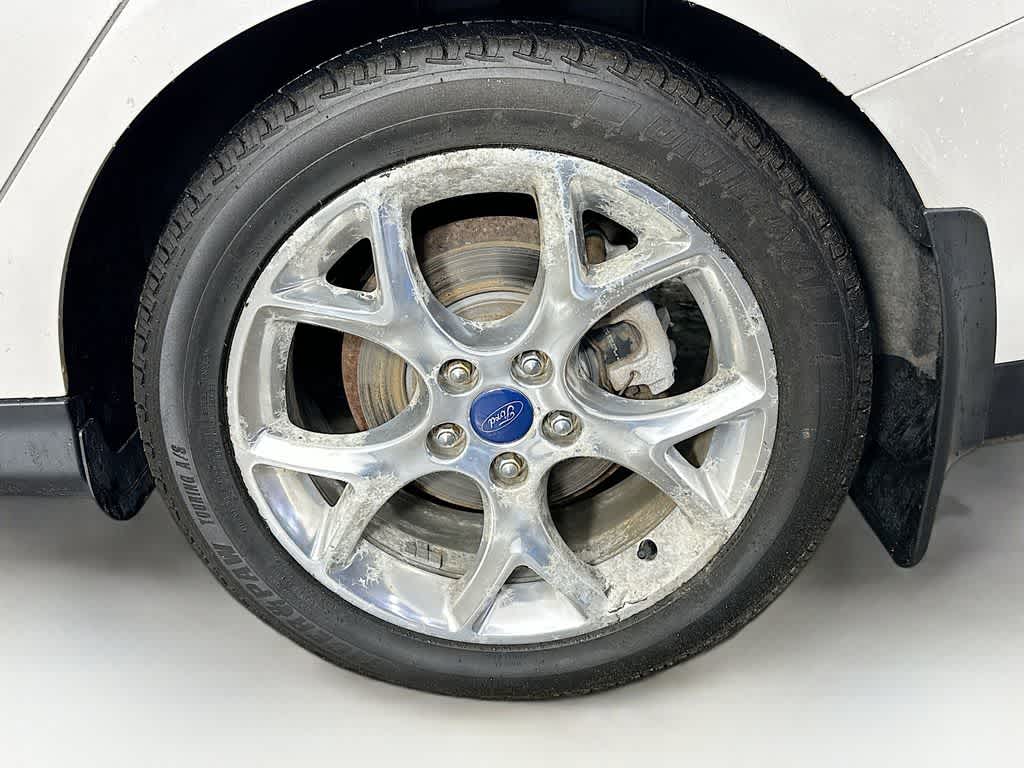 Thumbnail: 2013 Ford Focus - 8