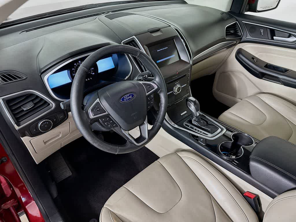 Thumbnail: 2017 Ford Edge - 2